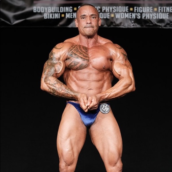 Meet your Posher, Frankie - Picture 2 of 3